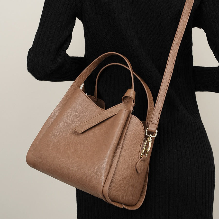 Women's First Layer Cowhide Vegetable Basket Leather Crossbody Bags