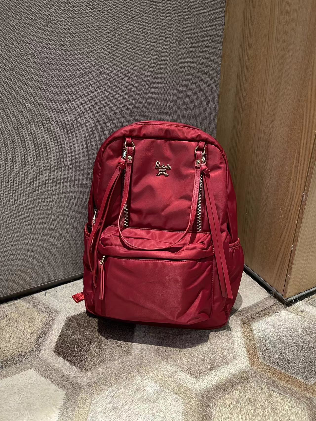 Durable Creative Nylon Style Lightweight Waterproof Backpacks