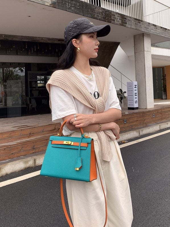 Women's Palm Print Genuine Leather Kelly Versatile Handbags