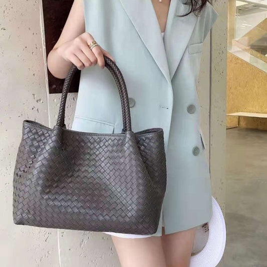Women's Capacity Genuine Leather First Layer Soft Handbags