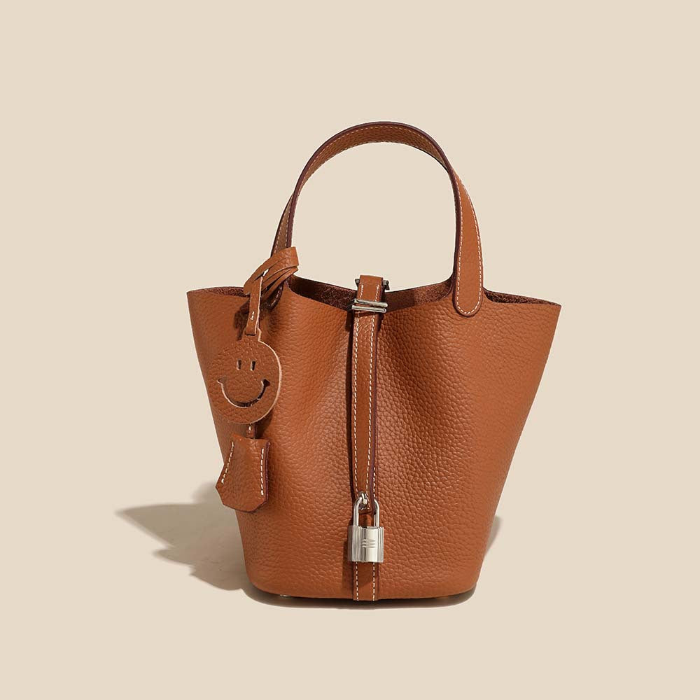 Women's Layer Cowhide Vegetable Basket Versatile Genuine Handbags