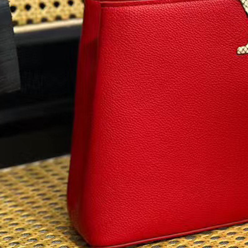 Women's Dinner Fashion Lady Commuter Street Shooting Handbags