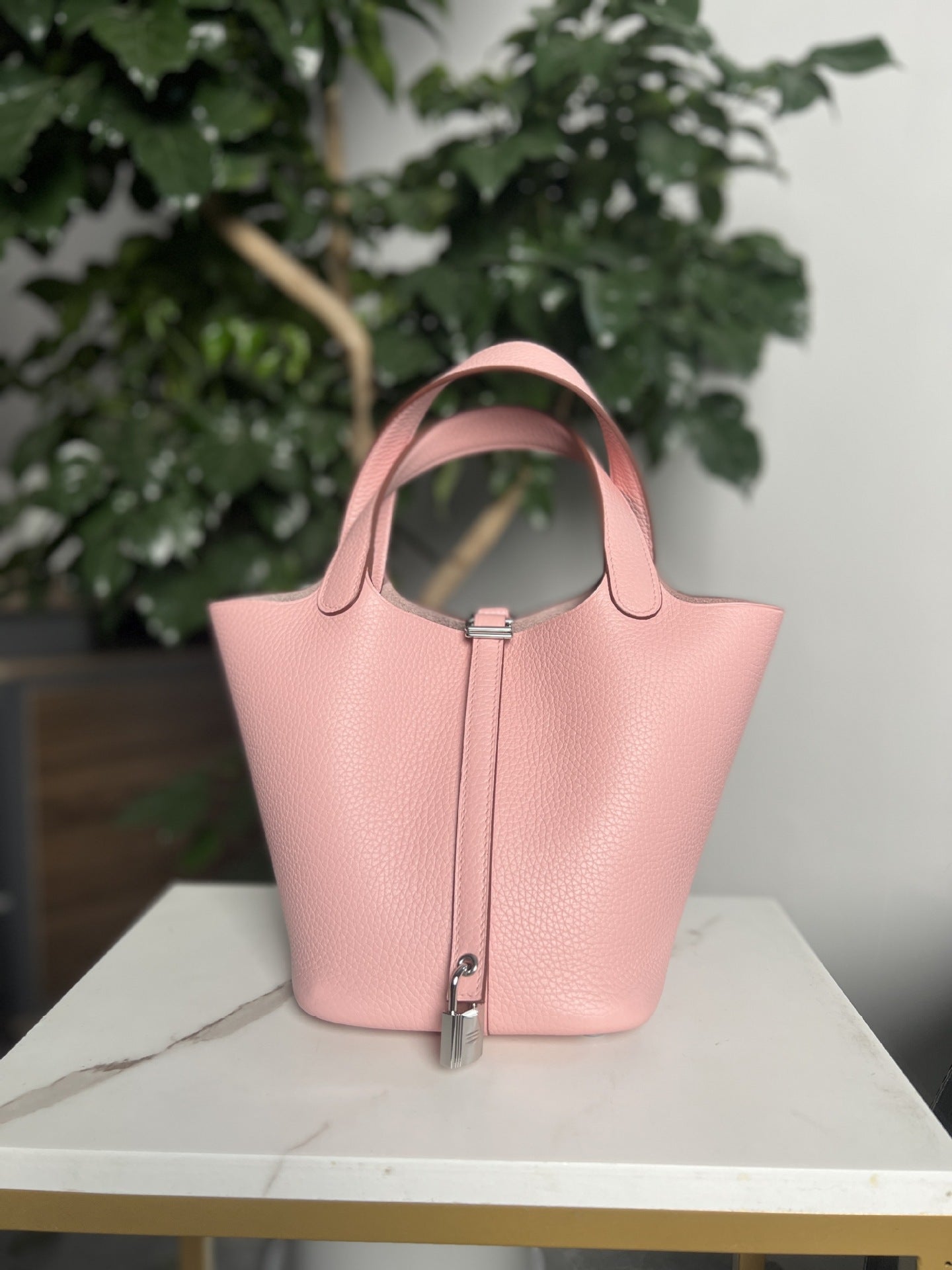 Women's Vegetable Basket Imported Leather Genuine Cattlehide Surface Handbags