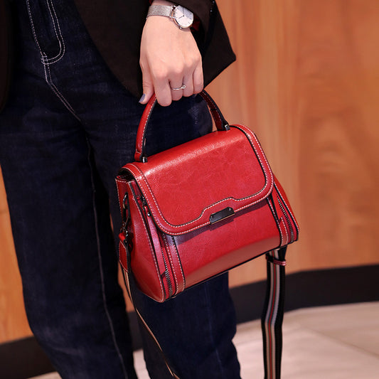 Women's Elegant Comfortable Genuine Leather Design Shoulder Bags