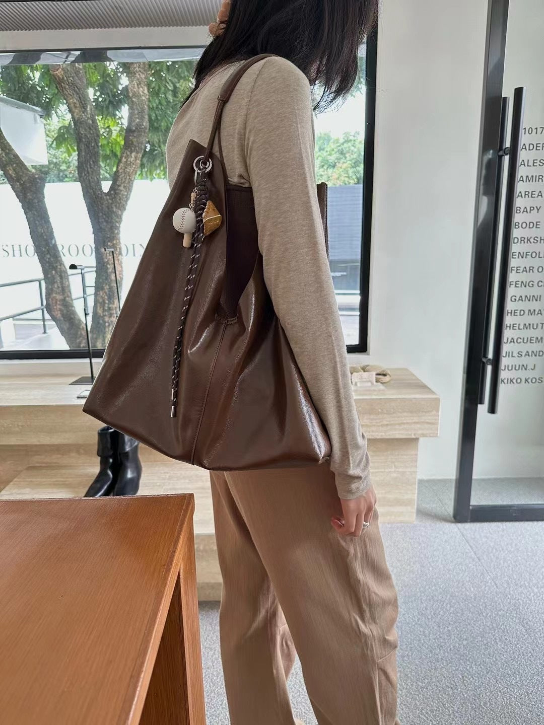 Women's High-grade Soft Leather Underarm Large Capacity Shoulder Bags