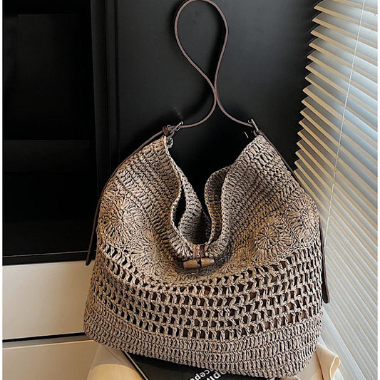 Woven Large Capacity Straw Hollow Holiday Tote Bags