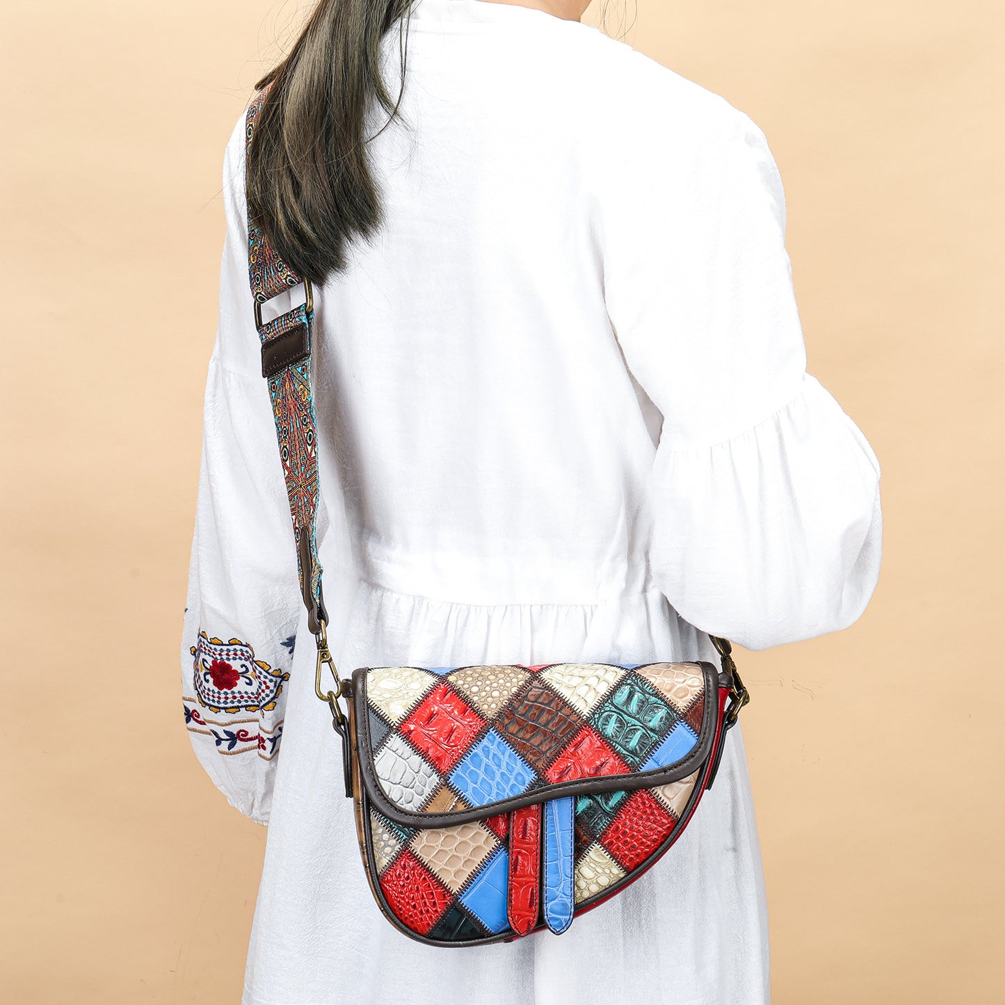 Women's Diamond Pattern Leather Stitching Ethnic Style Bags