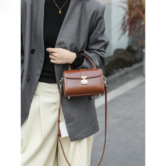 Women's High-grade Exquisite Niche Box Fashion Shoulder Bags