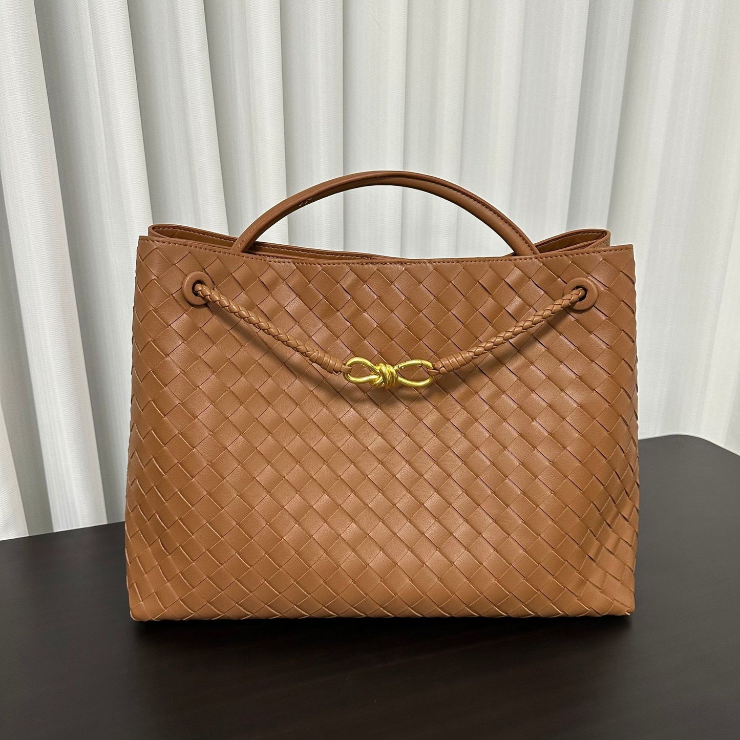 Woven Large Capacity Versatile Rhombus Cowhide Bags