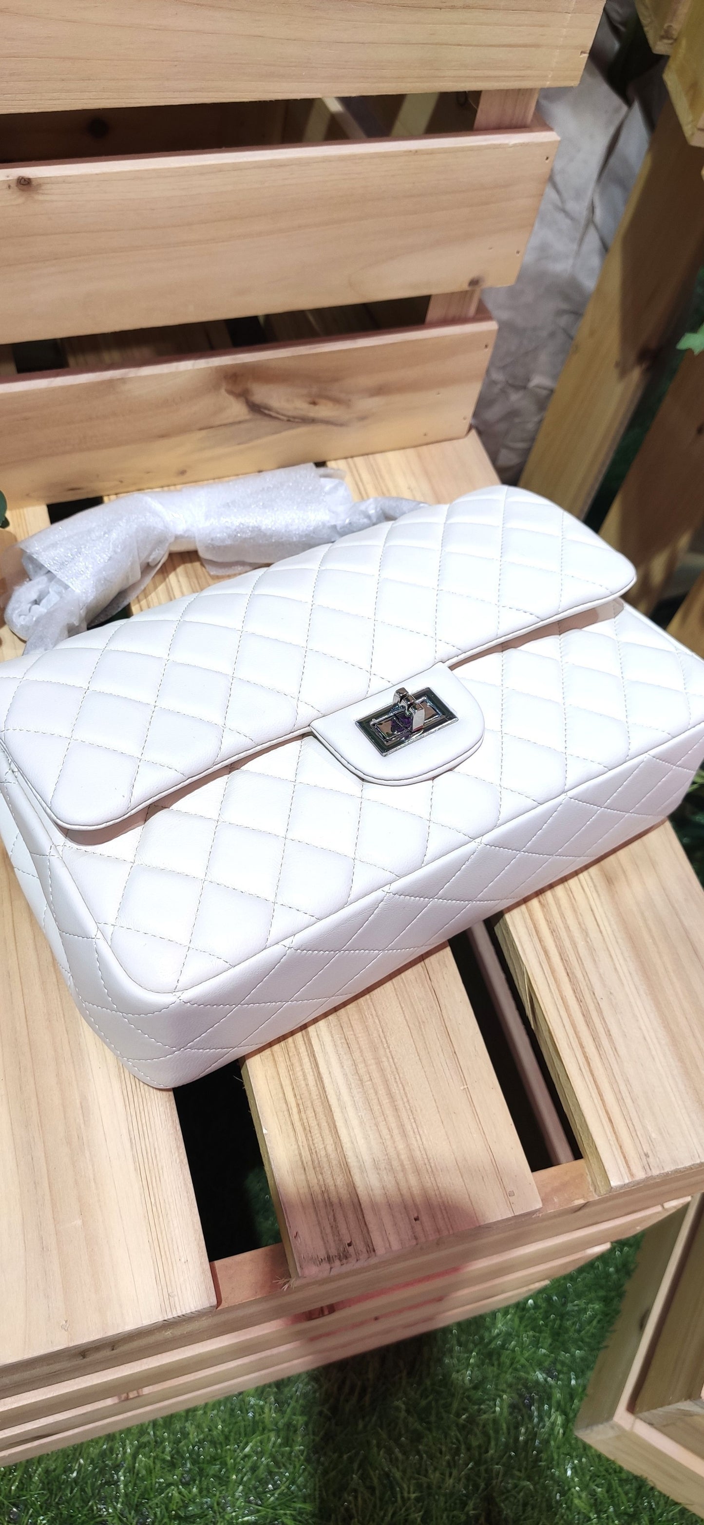 Women's Fat Roe Style Diamond Design Genuine Crossbody Bags