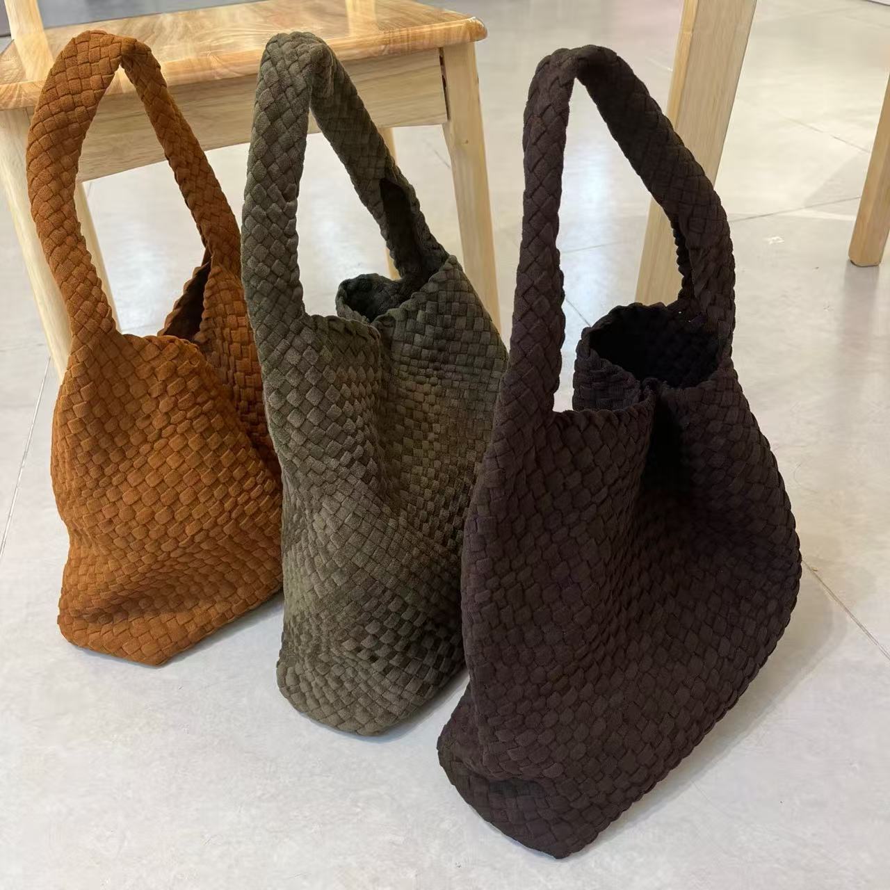 Women's High-grade Frosted Woven Fashionable Basket Shoulder Bags