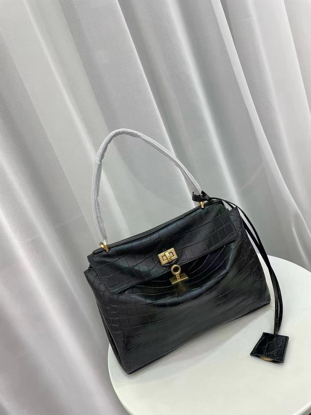 Women's Genuine Leather High-grade Underarm Commuter Kelly Shoulder Bags