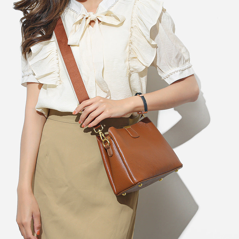 Women's High-grade Genuine Leather Fashionable Simple Cowhide Shoulder Bags
