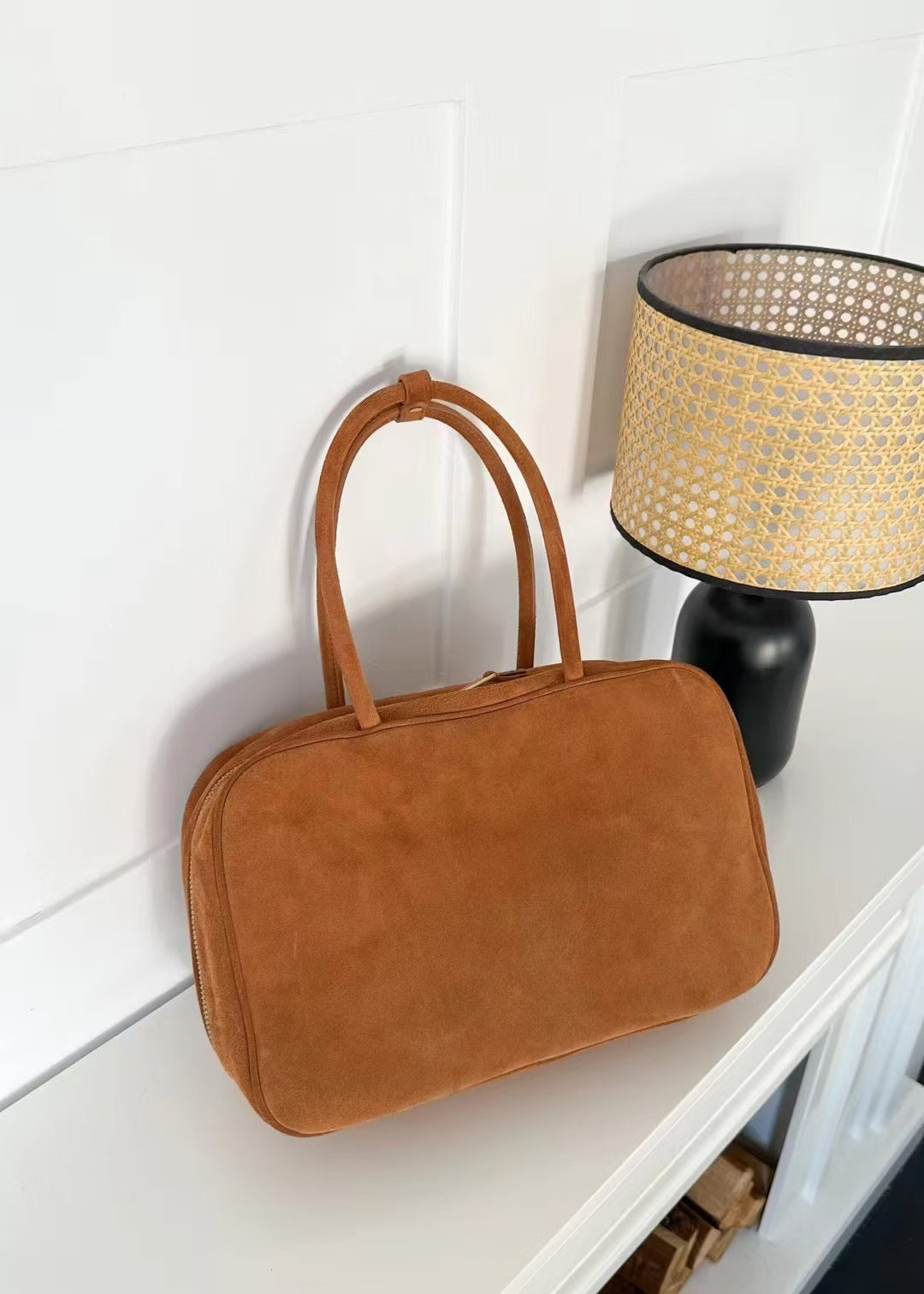 Unique Design Large Capacity Retro Elegant Bags