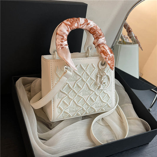 Women's Diana Korean Style Stylish Simple Versatile Shoulder Bags