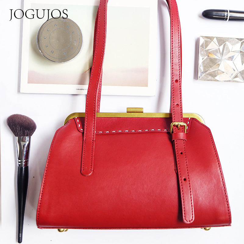 Women's Underarm Retro Fashion Baguette Layer Cowhide Shoulder Bags