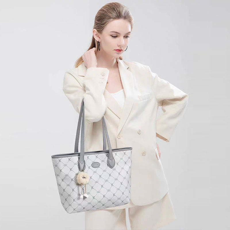 Women's Large Capacity Summer Shopping Niche Commuter Shoulder Bags