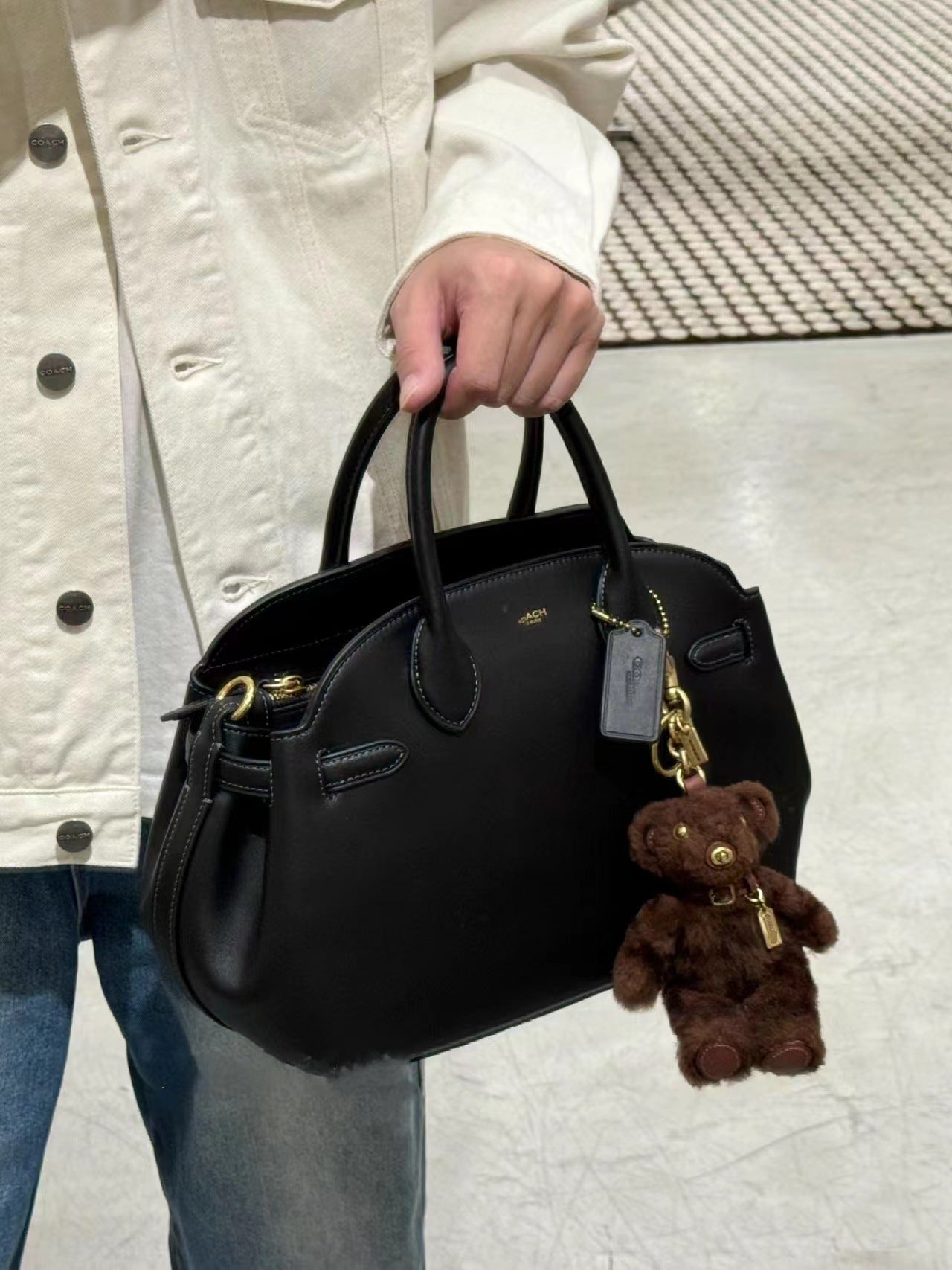 Durable Autumn Portable Caramel Leather Commuter Handbags