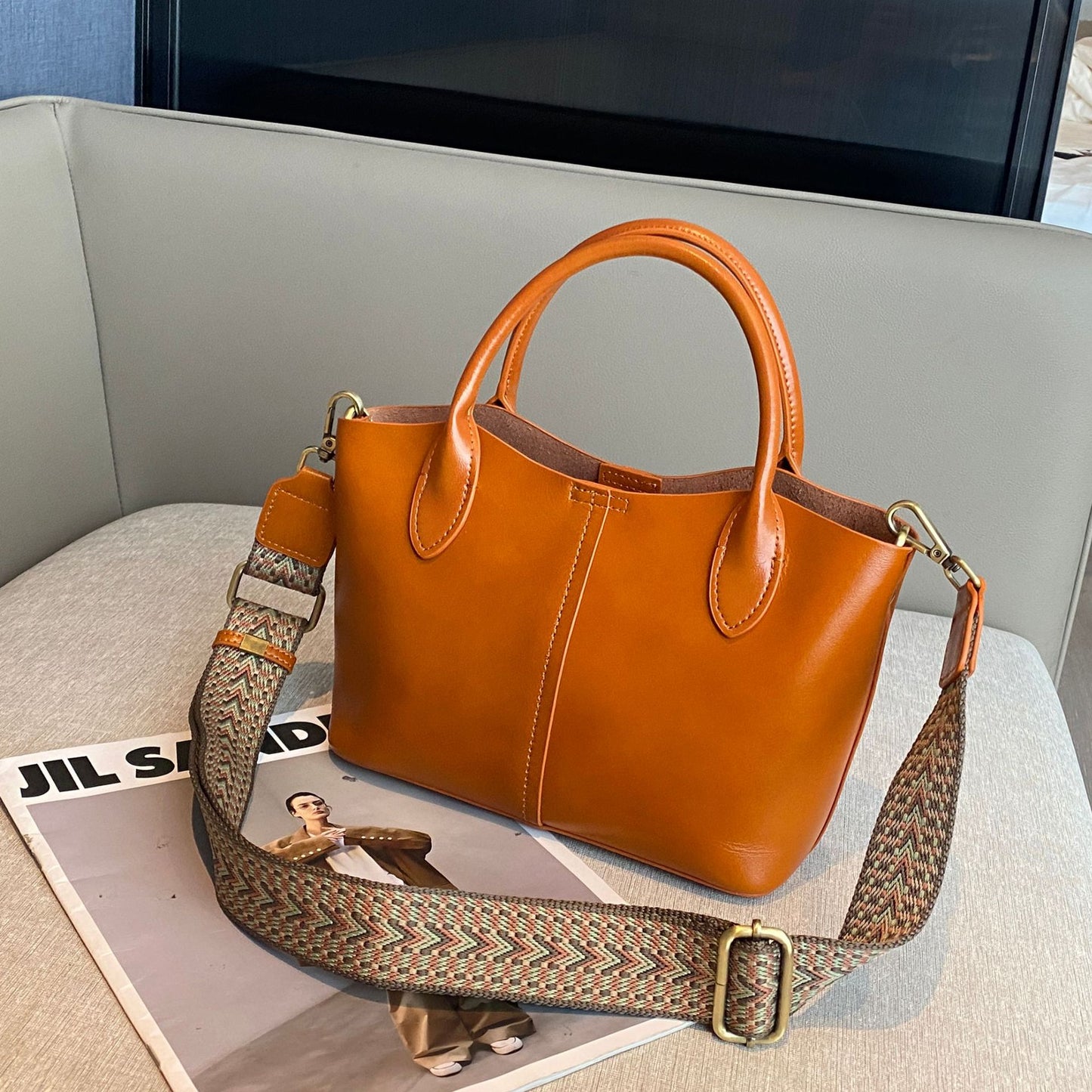 Women's Leather Large Capacity Beautiful Fashion Simple Bags