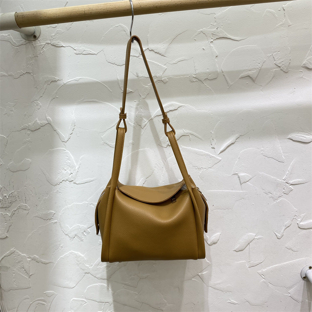 Trendy Fashionable Stylish Fashion Underarm Retro Bags