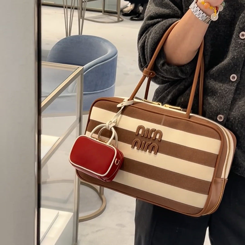 Niche Idle Style Large Capacity Shopping Shoulder Bags