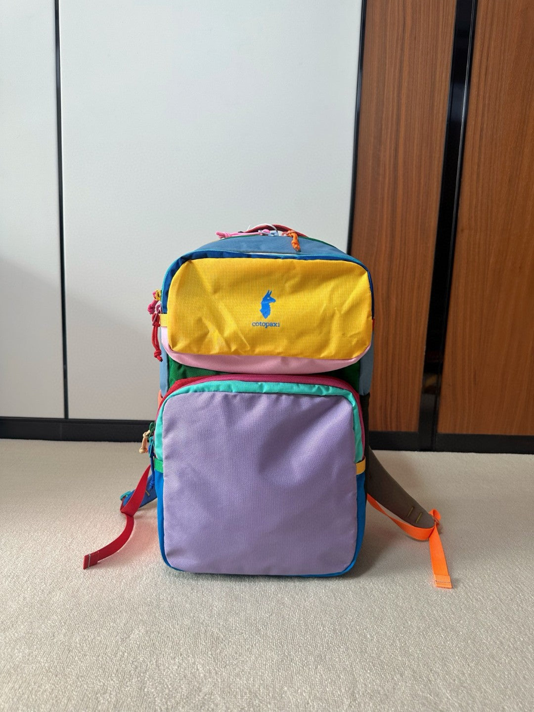 Alpaca Robot Dopamine Hiking Leisure Contrast Backpacks