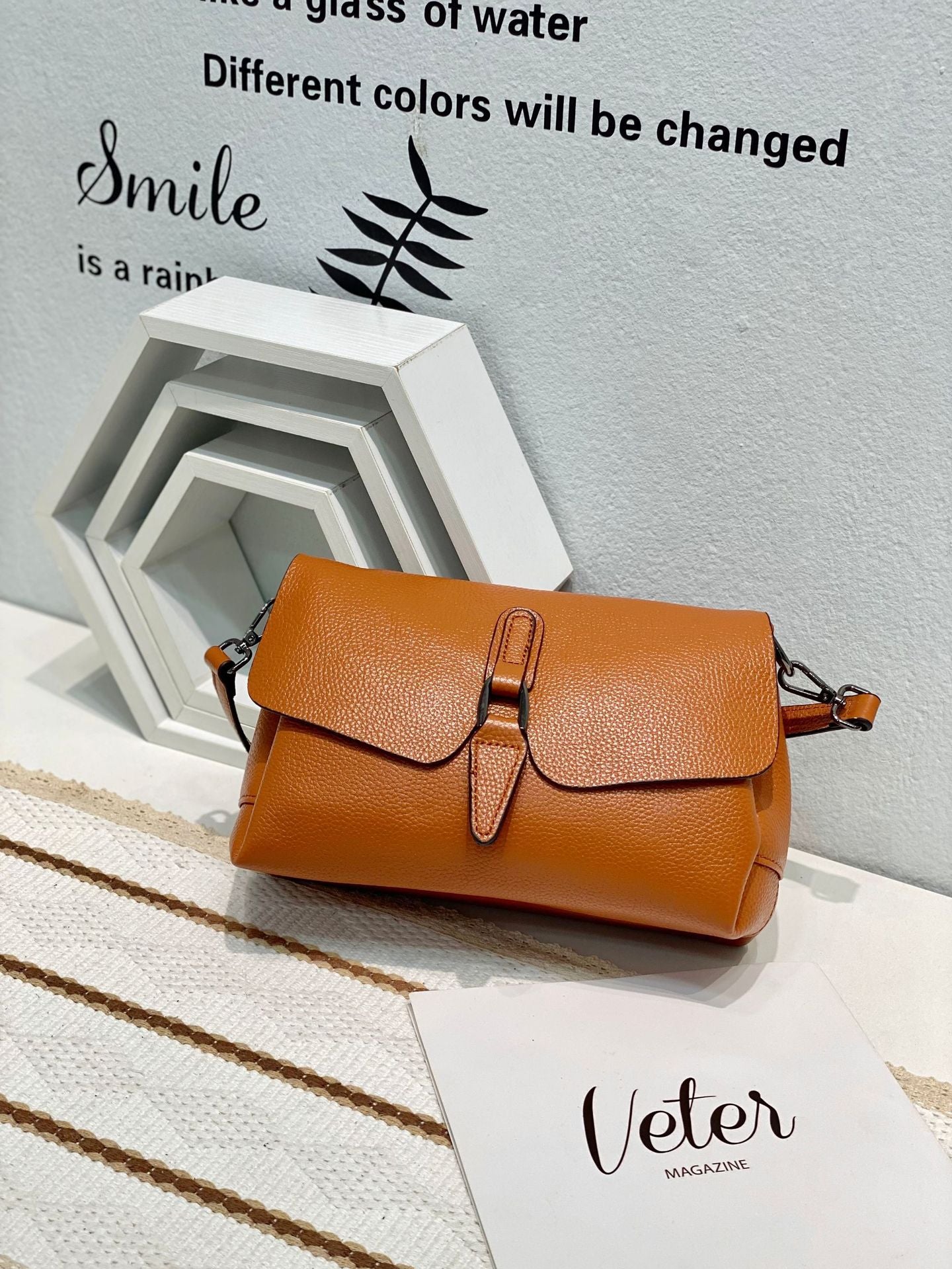 Women's First Layer Cowhide Single Medium Lady's Crossbody Bags