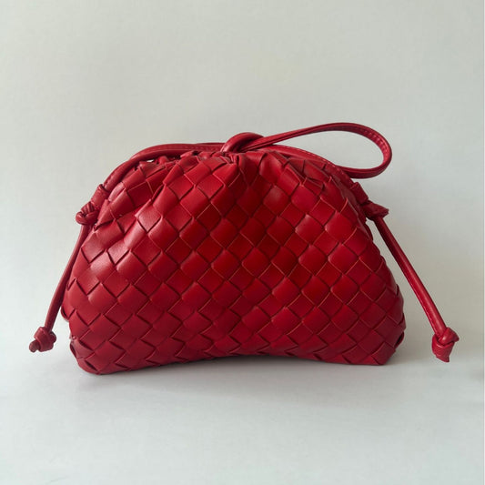 Large Size Cloud Woven Capacity Clip Crossbody Bags