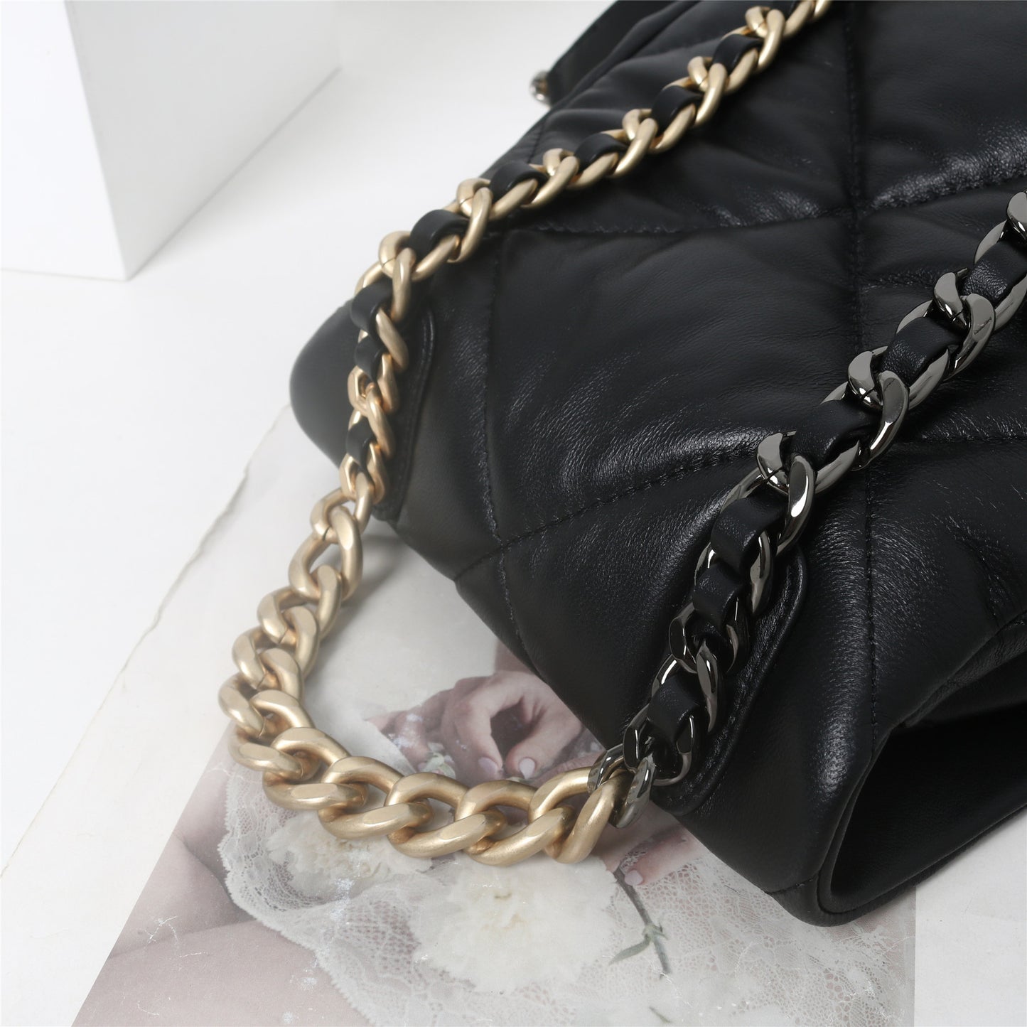 High-grade Sheepskin Classic Style Diamond Chain Backpacks