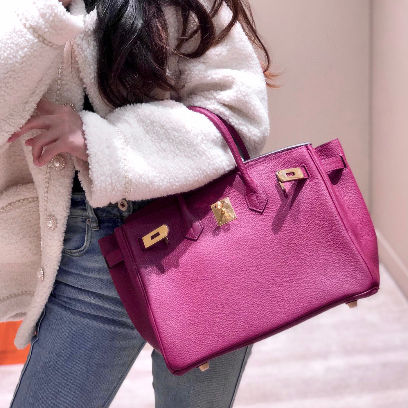 Women's High-grade Cowhide Fashion Generous Portable Shoulder Bags