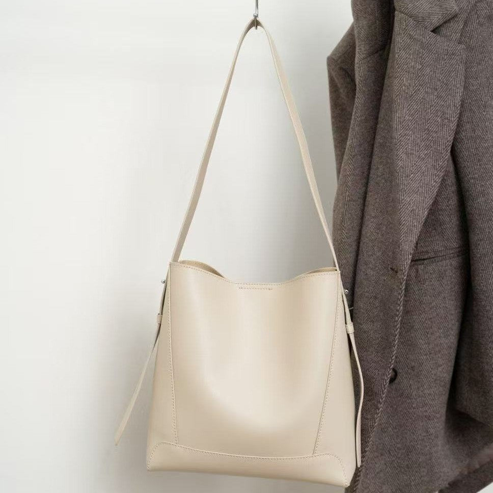 Creative Women's Capacity Lightweight Leather Commuter Crossbody Bags