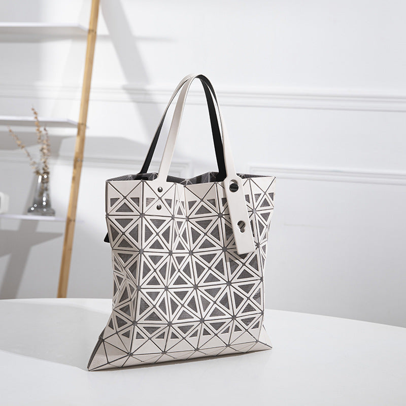 Women's Summer Fashion Minimalist Hollow Diamond Geometric Shoulder Bags