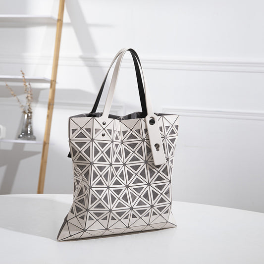 Women's Summer Fashion Minimalist Hollow Diamond Geometric Shoulder Bags