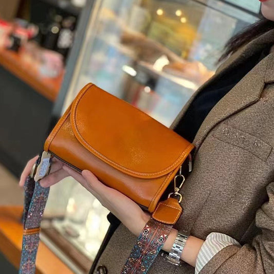 Women's Leather One Retro High-grade Vegetable Tanned Crossbody Bags
