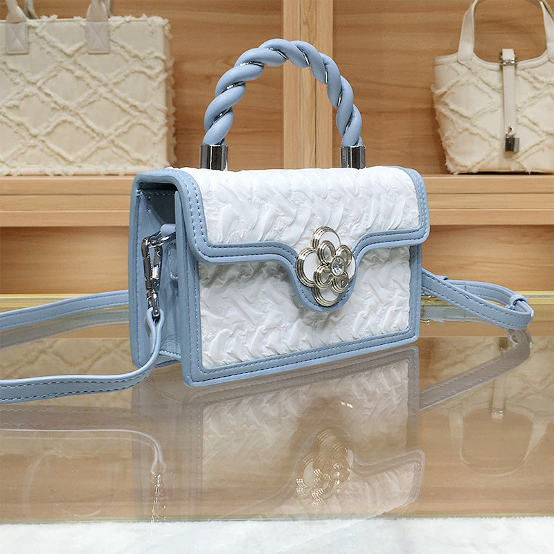 Hand-woven Niche Color Matching Pleated Portable Handbags