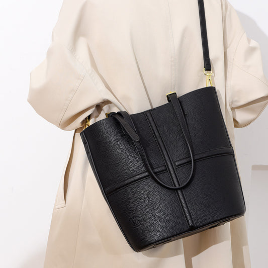 Casual Women's Large Capacity High Sense Tote Bags