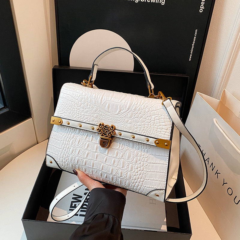 Women's Vintage Crocodile Pattern Large Capacity Bags