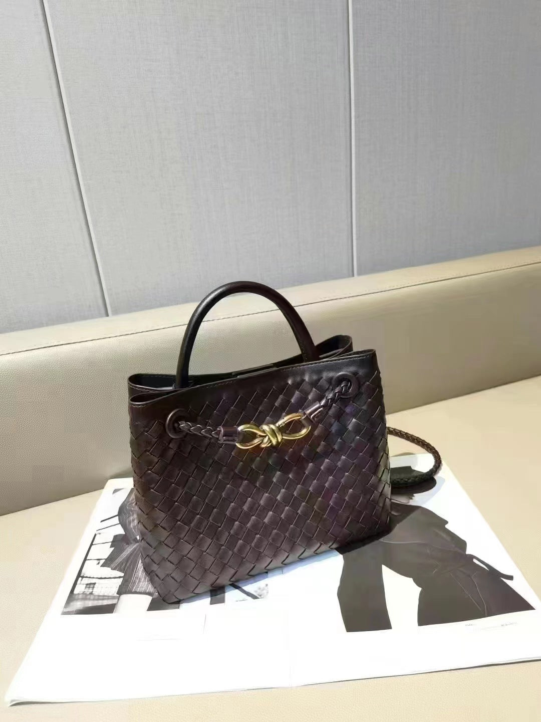 Women's Fashion Sophisticated Type Minority Simple Texture Crossbody Bags