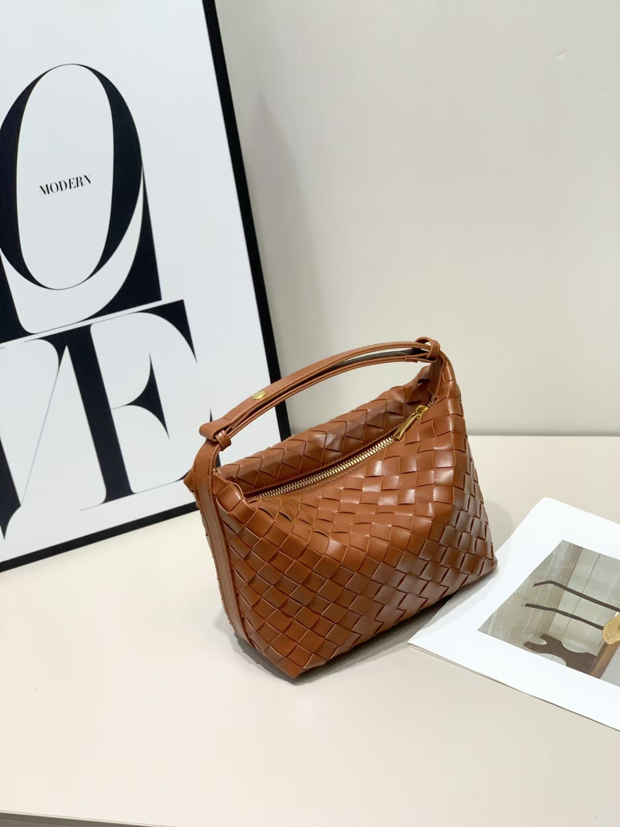 Women's Western Style Fashion Woven Retro Trend Handbags