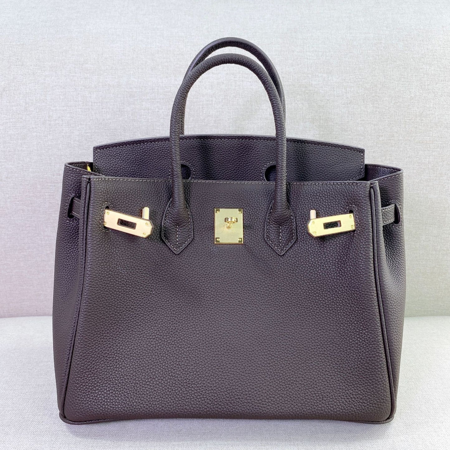 Women's High-grade Cowhide Fashion Generous Portable Shoulder Bags