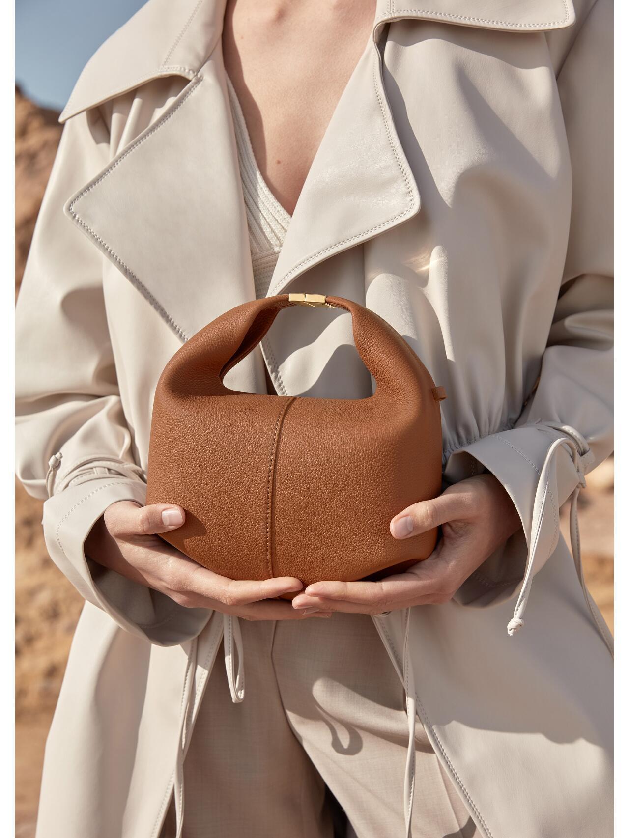 Women's French Lunch Genuine Leather High Sense Handbags