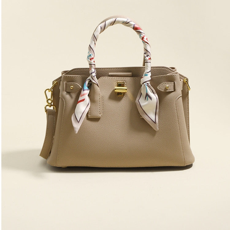 Women's Large Advanced Texture Cowhide Commuter Capacity Shoulder Bags