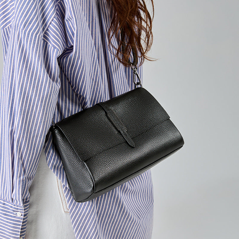 Women's Fashion Cattlehide Leather Genuine Retro Temperament Crossbody Bags