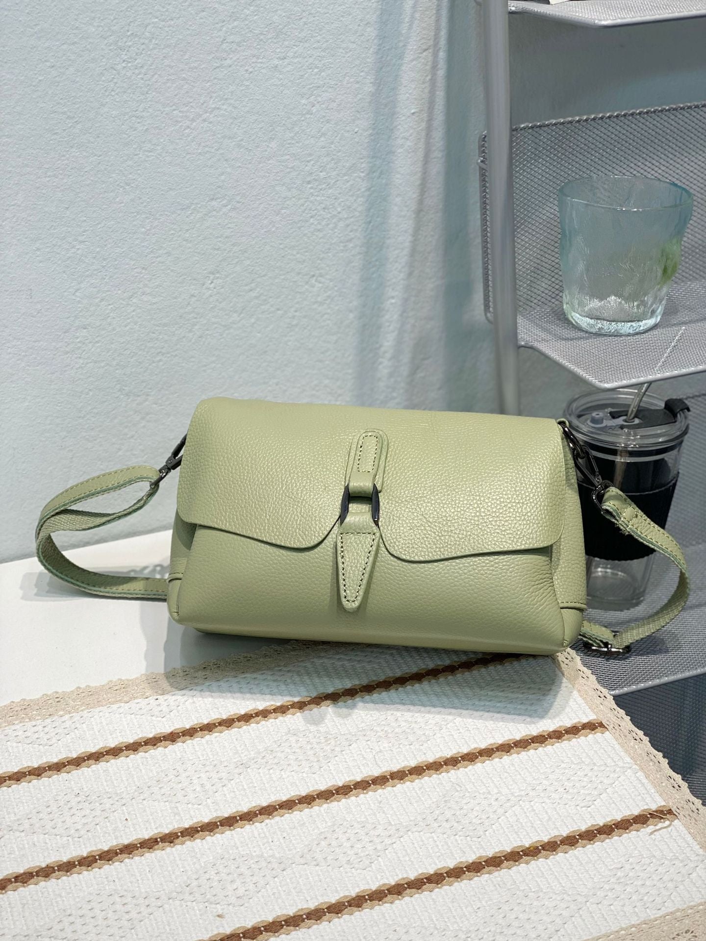 Women's First Layer Cowhide Single Medium Lady's Crossbody Bags