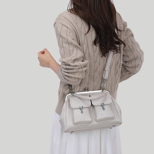 Women's Retro Fashion Large Capacity Niche Crossbody Bags