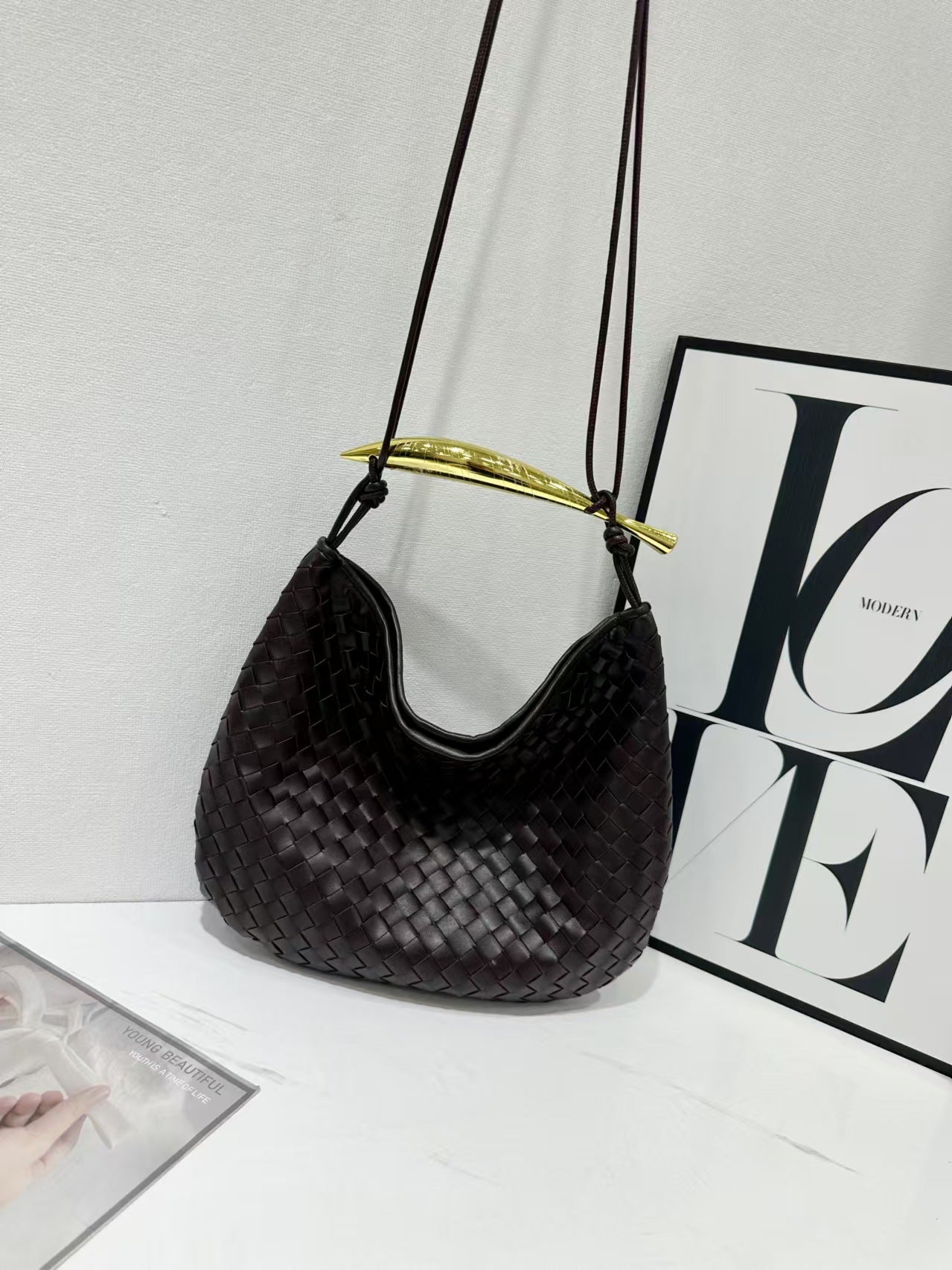 Slouchy Stylish Woven Vintage Metal Elegant Handbags