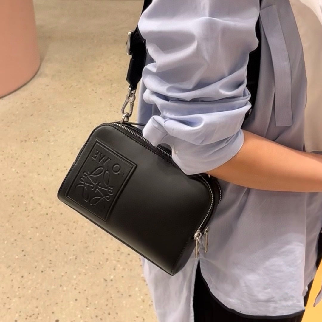 Women's & Men's & Detachable Strap Double Zipper Four-color Bags