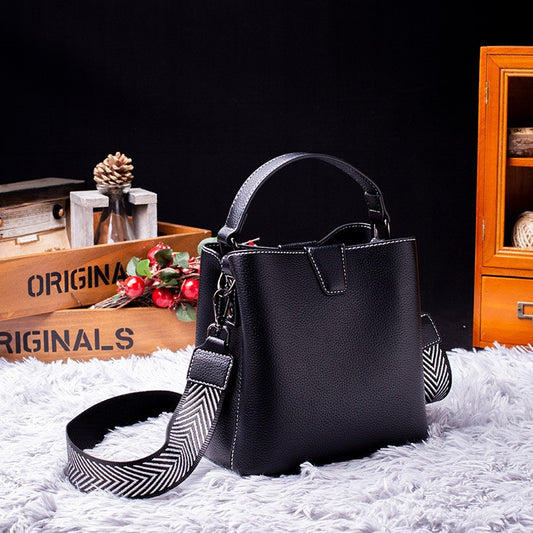 Women's Genuine Leather Portable Fashion Good-looking High Handbags