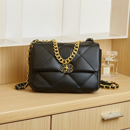 Women's Cloud Genuine Leather Diamond Chain Mouth Cover Crossbody Bags