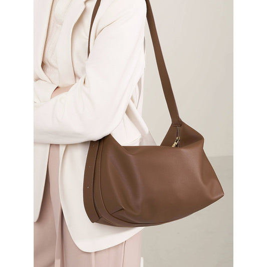 Women's Popular Cowhide Simple Texture Commuter Shoulder Bags